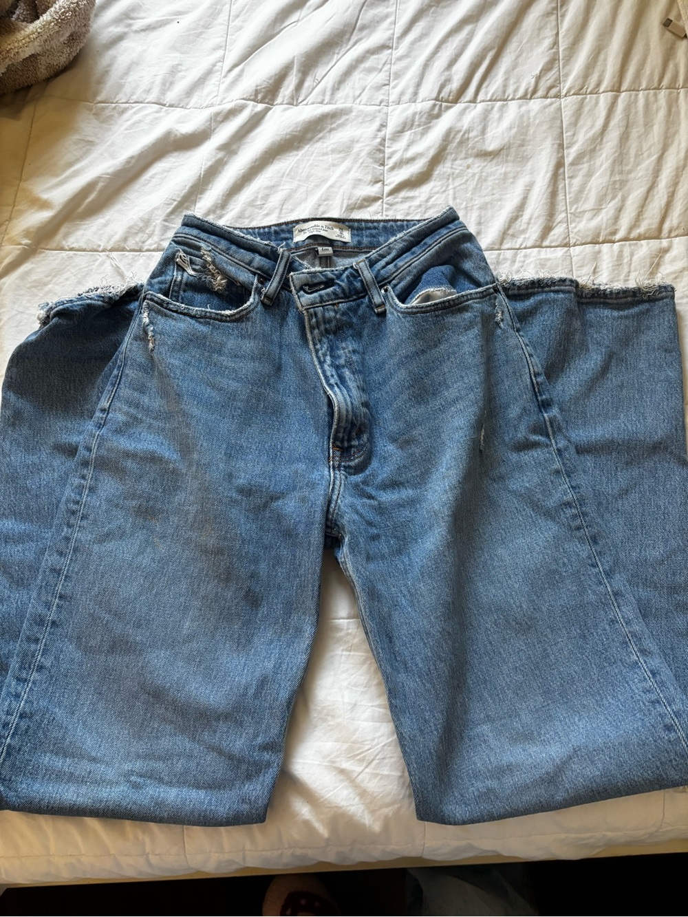 Abercrombie & Fitch curve love relaxed high-rise jeans
